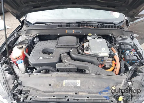 2019 Ford Fusion Hybrid Se z USA, uszkodzony, nr VIN 3FA6P0LU7KR152189